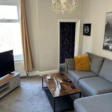 לית'ם סנט אנס 1 Bedroom Spacious Apartment מראה חיצוני תמונה