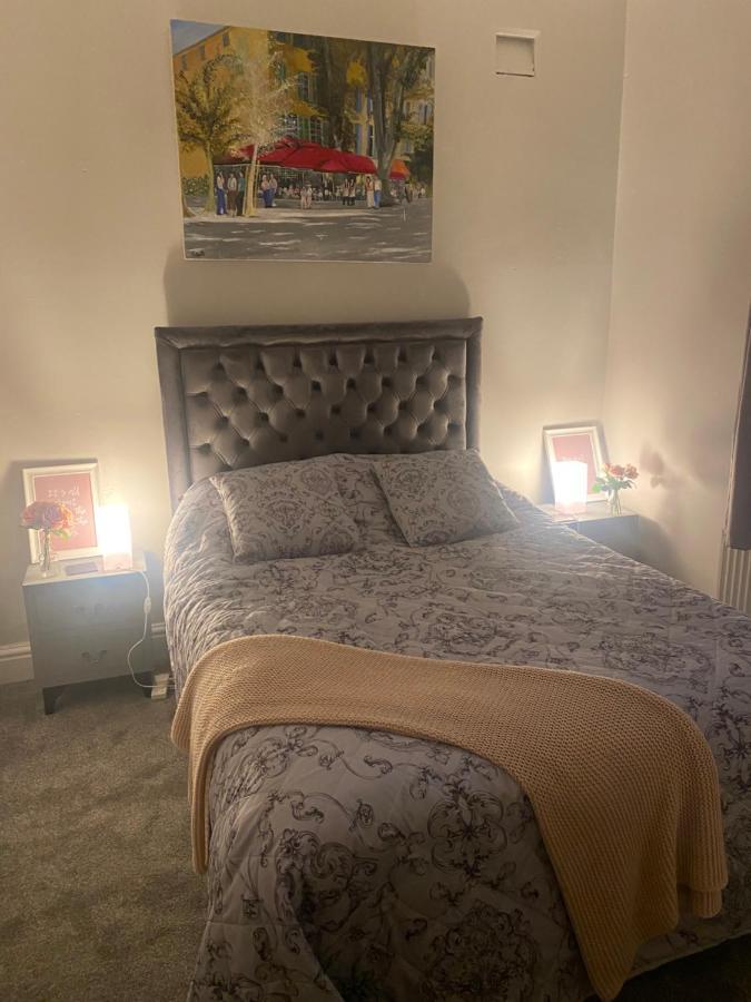 לית'ם סנט אנס 1 Bedroom Spacious Apartment מראה חיצוני תמונה