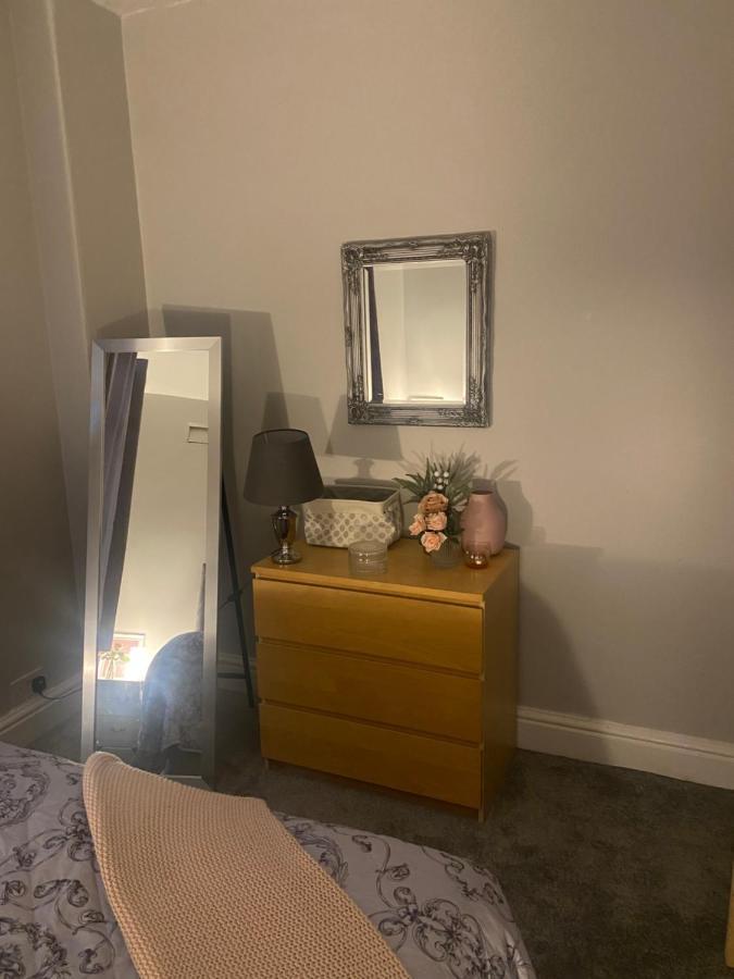 לית'ם סנט אנס 1 Bedroom Spacious Apartment מראה חיצוני תמונה