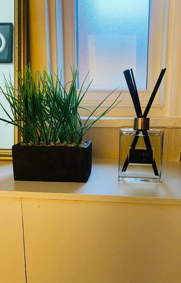 לית'ם סנט אנס 1 Bedroom Spacious Apartment מראה חיצוני תמונה