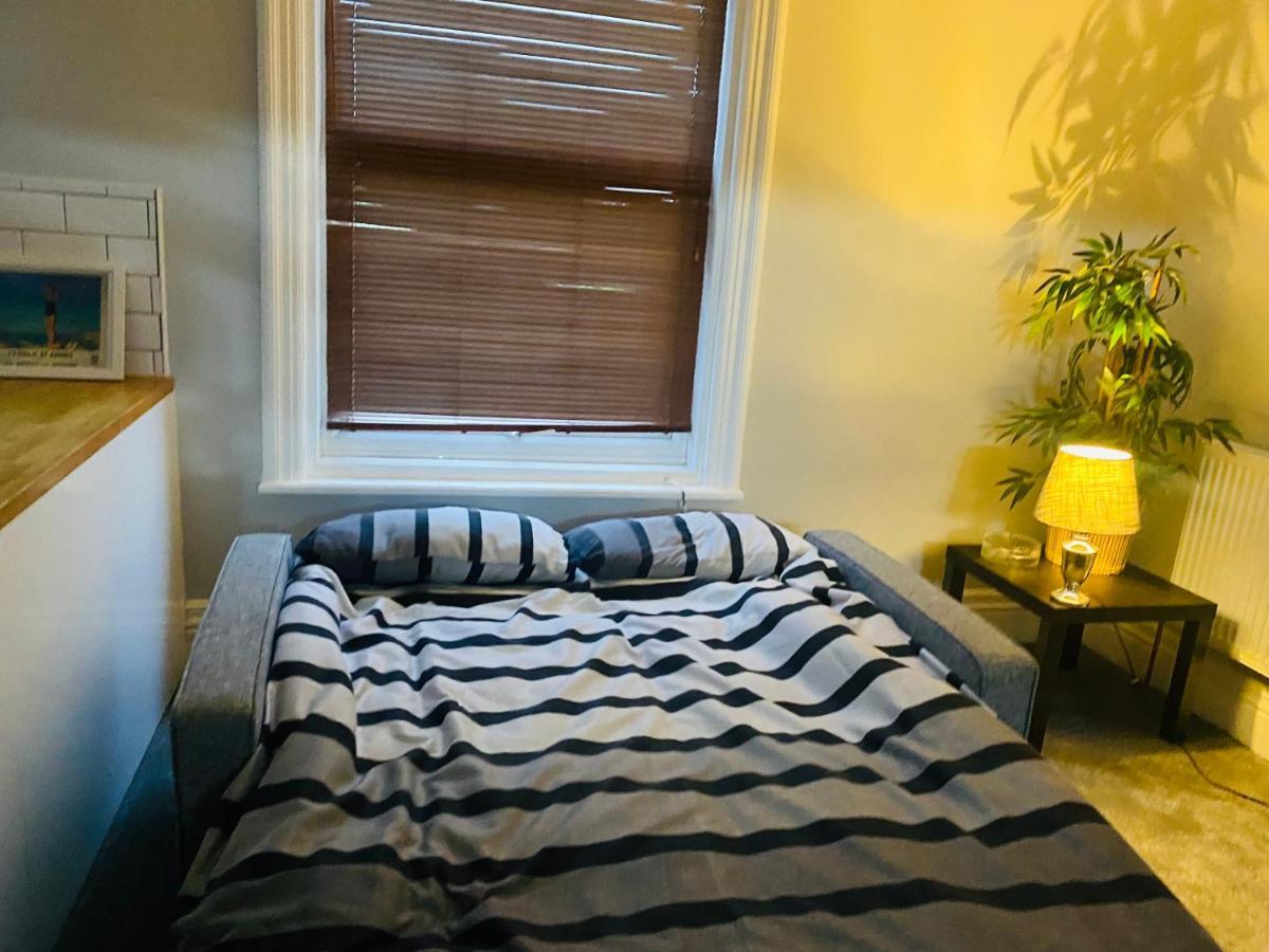 לית'ם סנט אנס 1 Bedroom Spacious Apartment מראה חיצוני תמונה